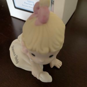 Prescious Moments Figurine